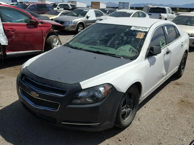 1G1ZG57BX9F142950 - 2009 CHEVROLET MALIBU LS თეთრი ფოტო 2