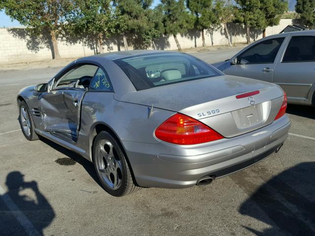 WDBSK75FX5F087059 - 2005 MERCEDES-BENZ SL 500 GRAY photo 3