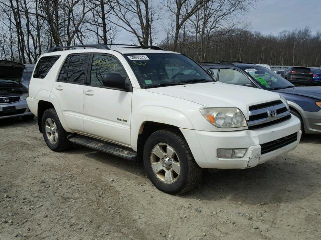 JTEBU14R950061202 - 2005 TOYOTA 4RUNNER SR WHITE photo 1