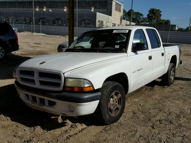 1B7HL38X52S531084 - 2002 DODGE DAKOTA QUA WHITE photo 2