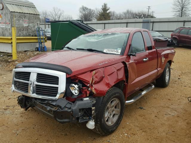 1D7HW42P27S227486 - 2007 DODGE DAKOTA SLT RED photo 2