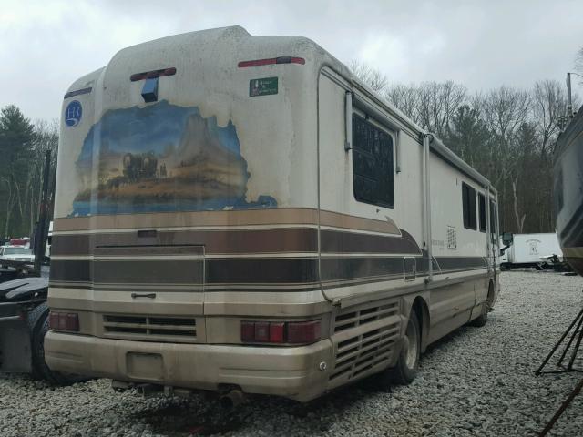 4S7NT9K05RC014890 - 1994 SPARTAN MOTORS MOTORHOME WHITE photo 4