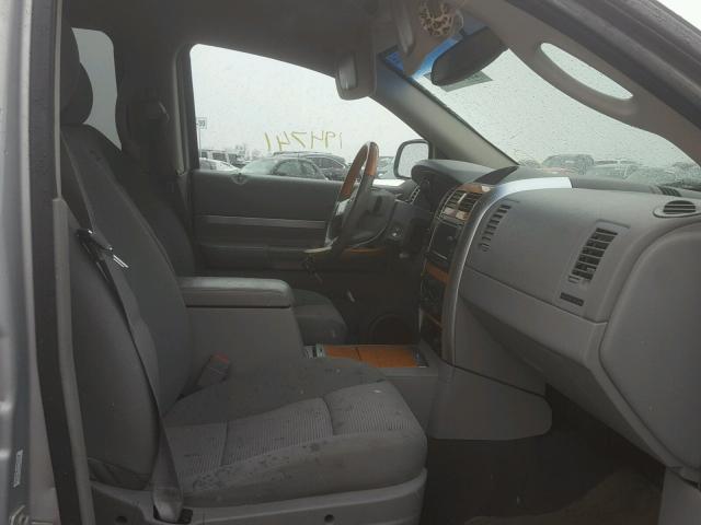 1A8HW58247F549821 - 2007 CHRYSLER ASPEN LIMI 银色 照片 5