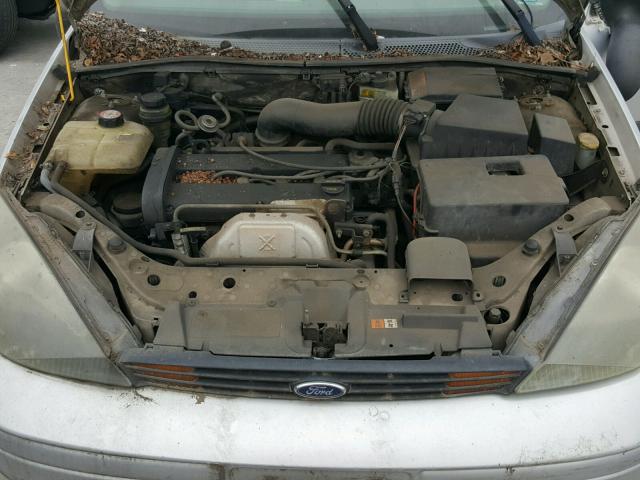 3FAFP31313R182432 - 2003 FORD FOCUS ZX3 GRAY photo 7