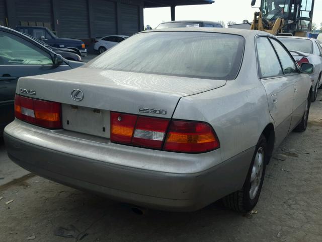 JT8BF22G3V5012228 - 1997 LEXUS ES 300 BEIGE photo 4