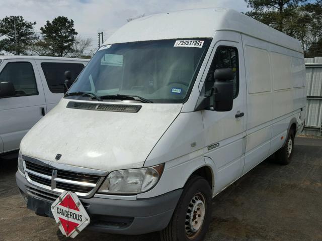 WD0PD744465953435 - 2006 DODGE SPRINTER 2 WHITE photo 2