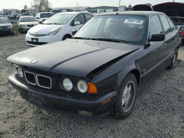 WBAHD6329SGK58760 - 1995 BMW 525 I AUTO BLACK photo 2