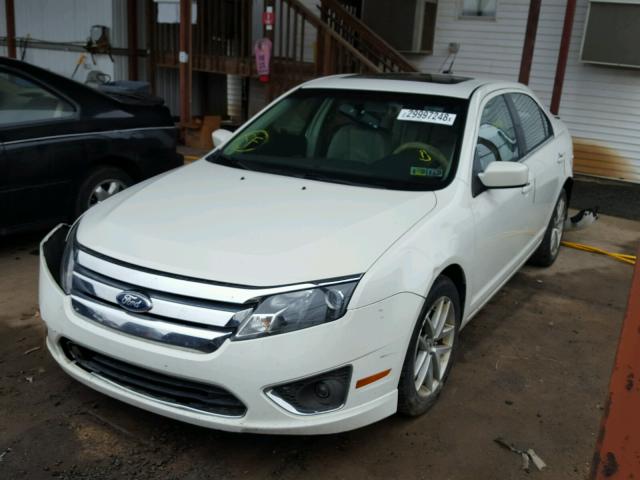 3FAHP0JG1AR285339 - 2010 FORD FUSION SEL WHITE photo 2