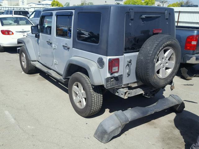 1J4GA39178L528437 - 2008 JEEP WRANGLER U SILVER photo 3