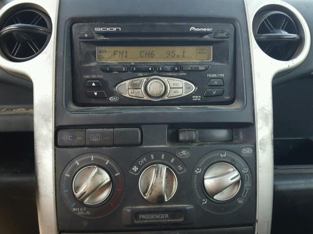 JTLKT324X64048905 - 2006 TOYOTA SCION XB BLUE photo 9