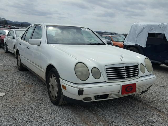 WDBJF65F6WA631808 - 1998 MERCEDES-BENZ E 320 WHITE photo 1