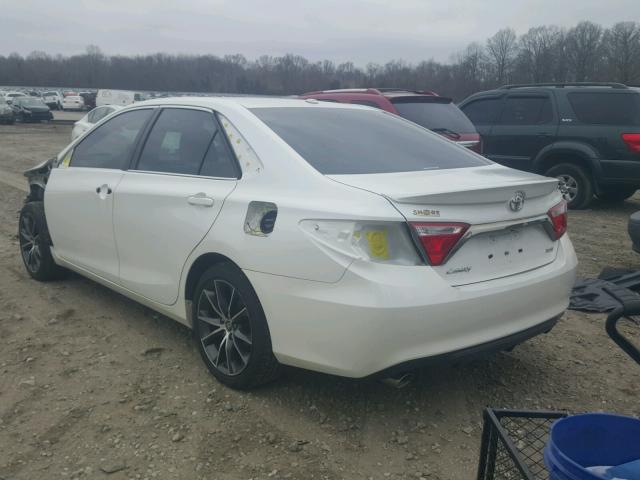 4T1BK1FK1GU570024 - 2016 TOYOTA CAMRY XSE WHITE photo 3