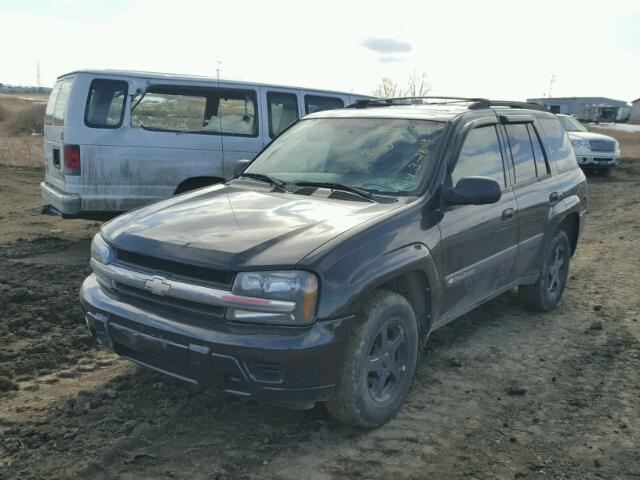 1GNDT13S042355103 - 2004 CHEVROLET TRAILBLAZE BLACK photo 2