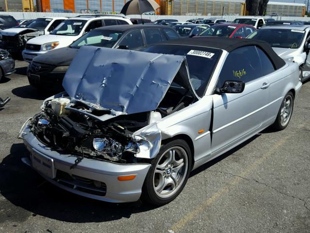 WBABS53421JU82624 - 2001 BMW 330 CI SILVER photo 2