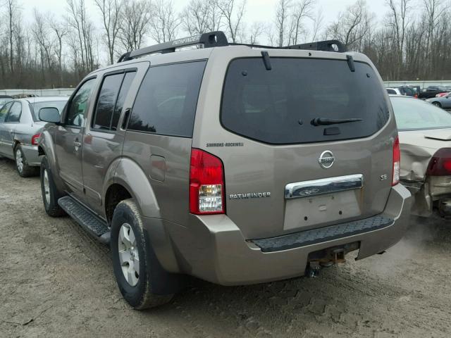 5N1AR18W16C664433 - 2006 NISSAN PATHFINDER GRAY photo 3