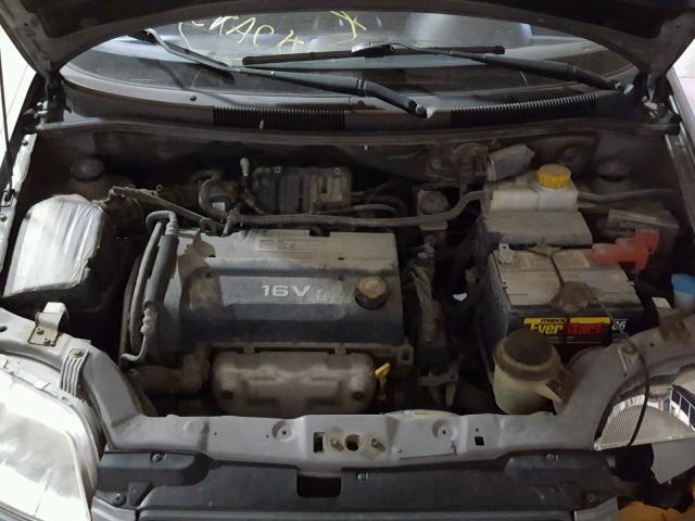 KL1TD66668B243223 - 2008 CHEVROLET AVEO BASE Szary zdjęcie 7