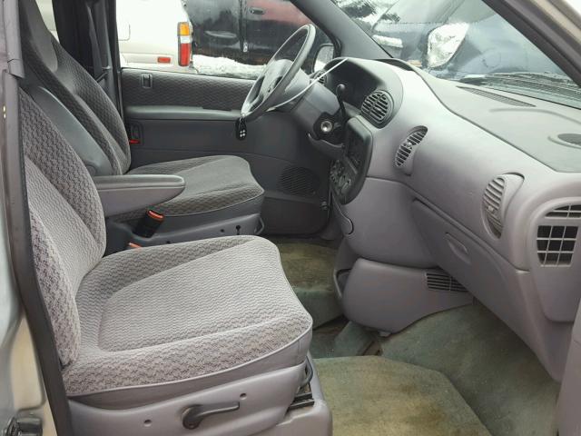 2C4GJ44R3YR773073 - 2000 CHRYSLER GRAND VOYA Gümüş foto 5