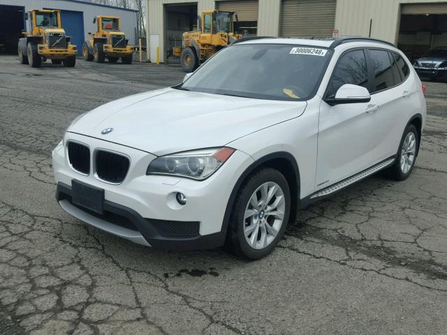 WBAVL1C5XEVY16828 - 2014 BMW X1 XDRIVE2 WHITE photo 2