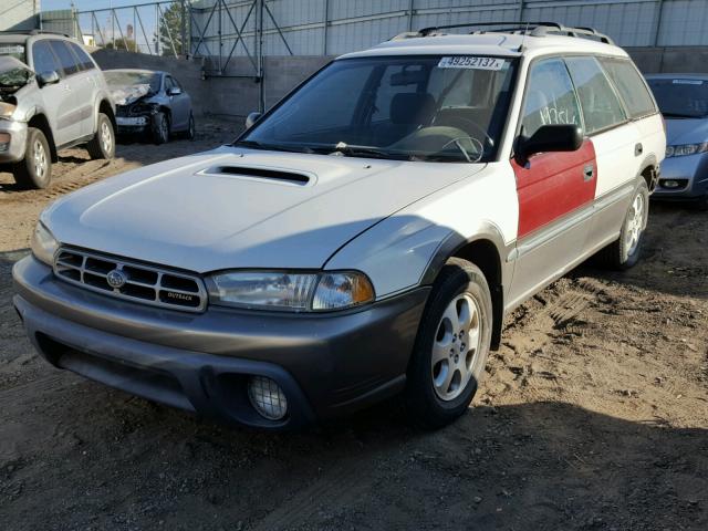 4S3BG6857W7604121 - 1998 SUBARU LEGACY 30T WHITE photo 2