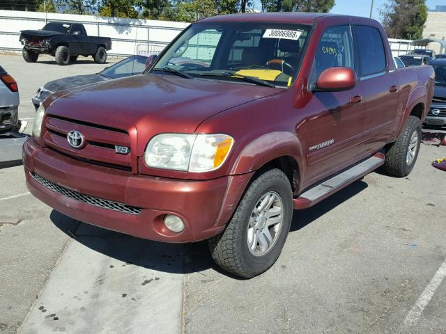 5TBET38116S502168 - 2006 TOYOTA TUNDRA DOU RED photo 2