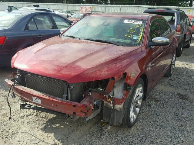 1FAHP2F88FG120822 - 2015 FORD TAURUS LIM RED photo 2