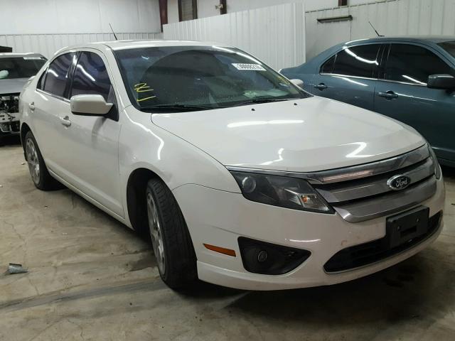 3FAHP0HAXBR121509 - 2011 FORD FUSION SE WHITE photo 1