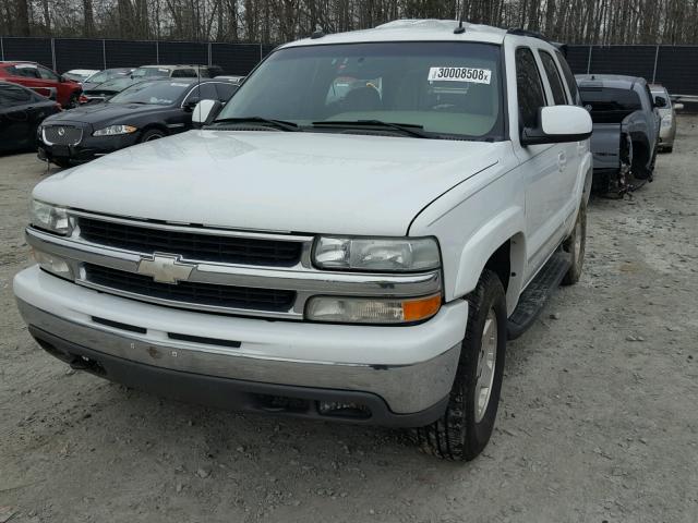 1GNEK13Z04J155767 - 2004 CHEVROLET TAHOE K150 WHITE photo 2