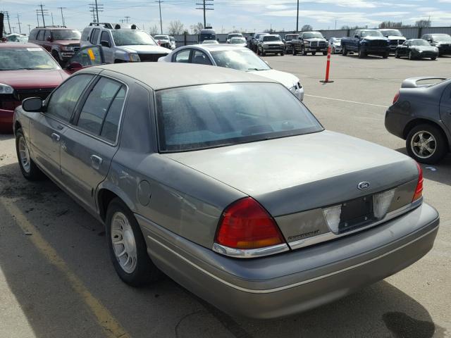 2FAFP74W1WX148347 - 1998 FORD CROWN VICT GRAY photo 3