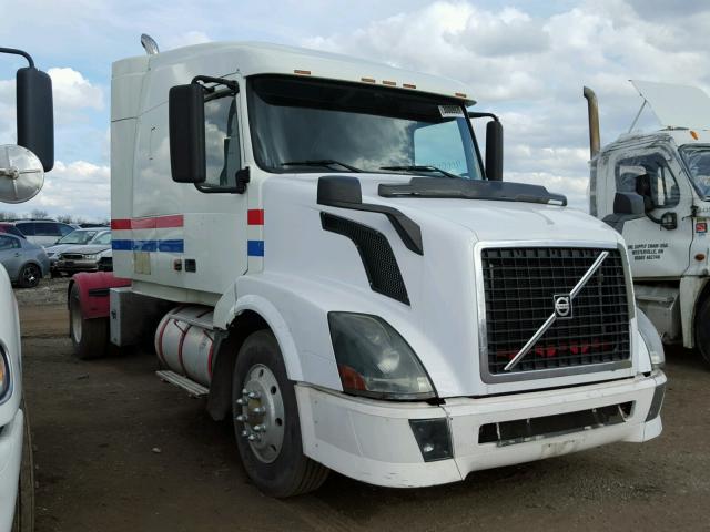 4V4N19TG76N418622 - 2006 VOLVO VN VNL WHITE photo 1