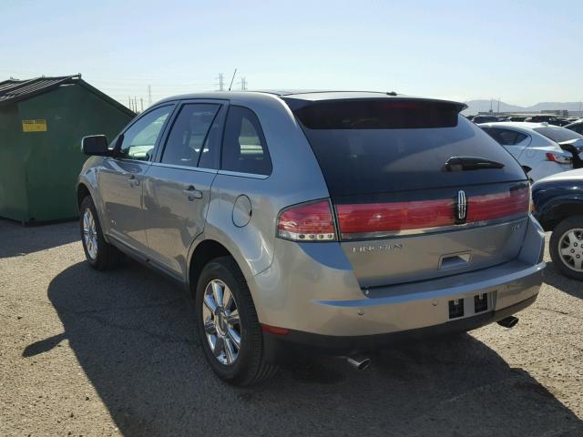 2LMDU68C98BJ29212 - 2008 LINCOLN MKX SILVER photo 3