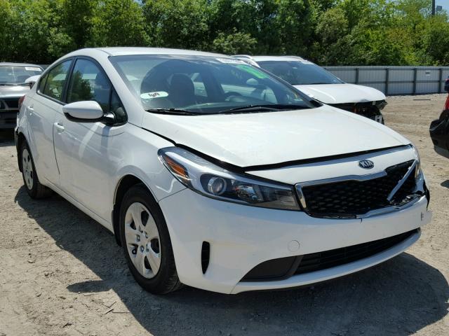 3KPFK4A71HE034278 - 2017 KIA FORTE LX WHITE photo 1