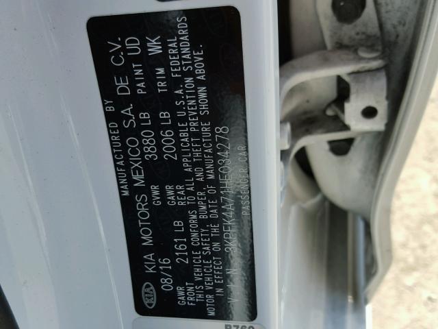 3KPFK4A71HE034278 - 2017 KIA FORTE LX WHITE photo 10