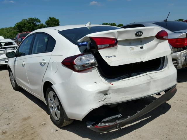 3KPFK4A71HE034278 - 2017 KIA FORTE LX WHITE photo 3