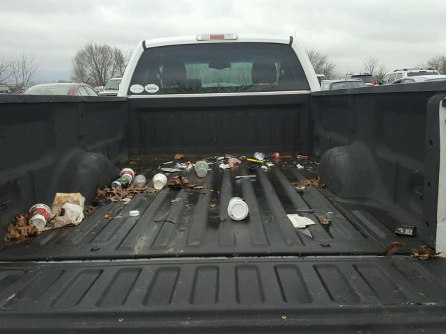 1FTRF12295NB63122 - 2005 FORD F150 WHITE photo 6