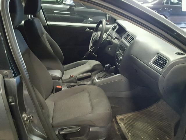 3VW2K7AJ4EM231651 - 2014 VOLKSWAGEN JETTA BASE 灰色 照片 5