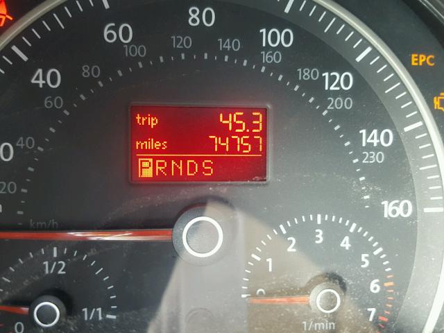 3VWRG3AG1AM012010 - 2010 VOLKSWAGEN NEW BEETLE 白色 照片 8