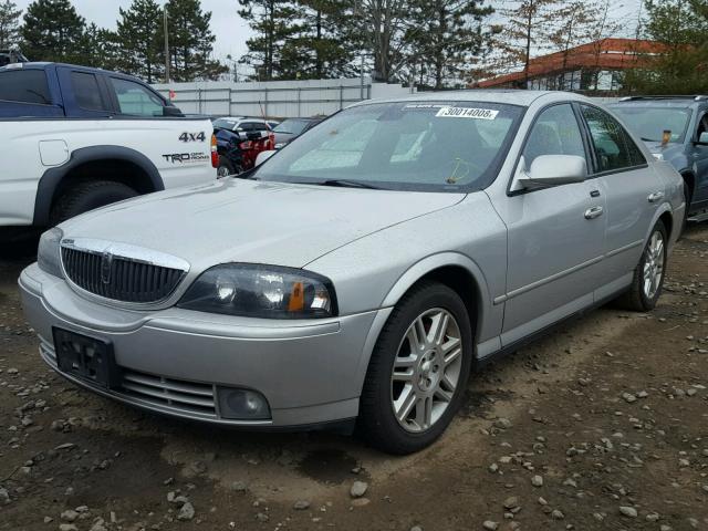 1LNHM87AX3Y659886 - 2003 LINCOLN LS 银色 照片 2