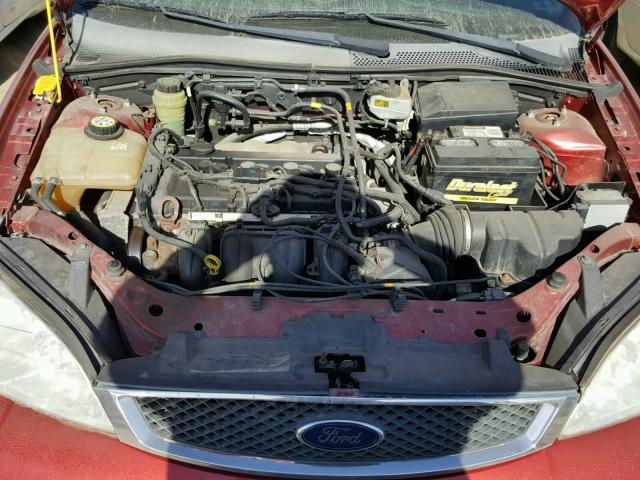 3FAFP37N25R135342 - 2005 FORD FOCUS ZX5 BURGUNDY photo 7