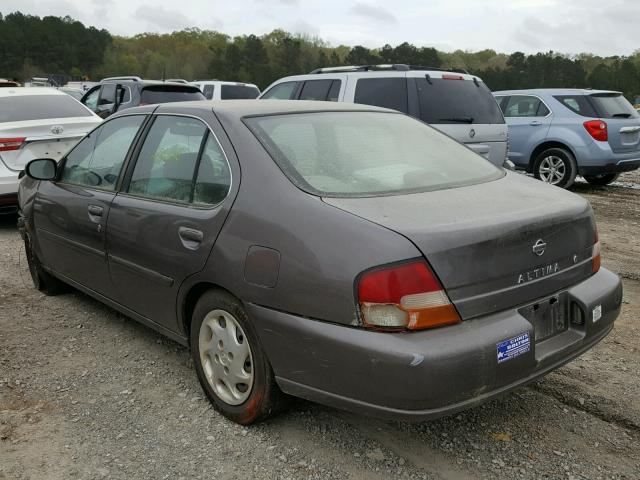 1N4DL01D8WC131670 - 1998 NISSAN ALTIMA XE BROWN photo 3
