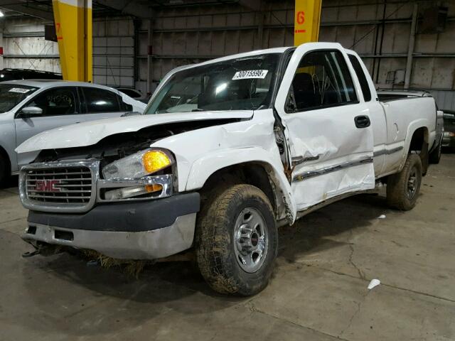 1GTHC29181E264640 - 2001 GMC SIERRA C25 WHITE photo 2