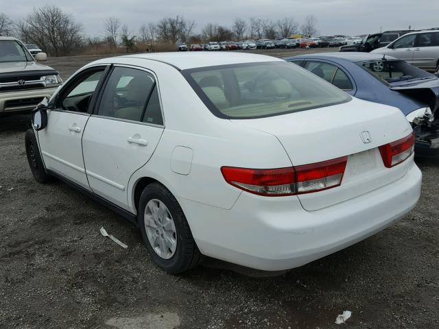 JHMCM56343C017076 - 2003 HONDA ACCORD LX WHITE photo 3