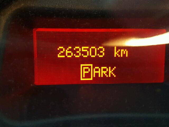 2G2WP552881124664 - 2008 PONTIAC GRAND PRIX GRAY photo 8