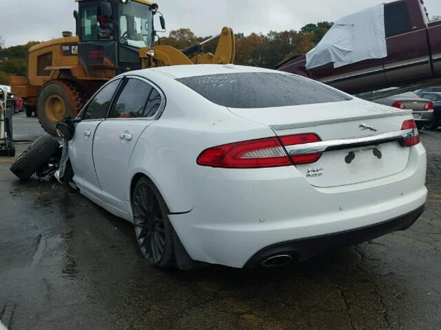 SAJWA0FB0CLS41321 - 2012 JAGUAR XF WHITE photo 3