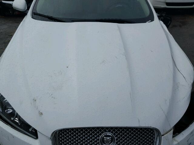 SAJWA0FB0CLS41321 - 2012 JAGUAR XF WHITE photo 7