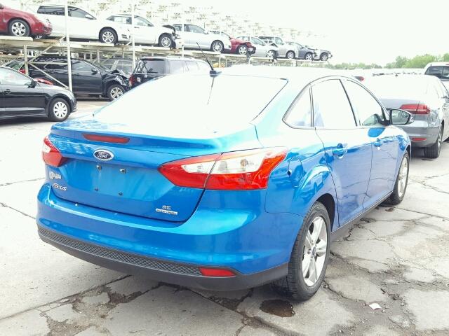 1FADP3F2XEL197567 - 2014 FORD FOCUS SE BLUE photo 4