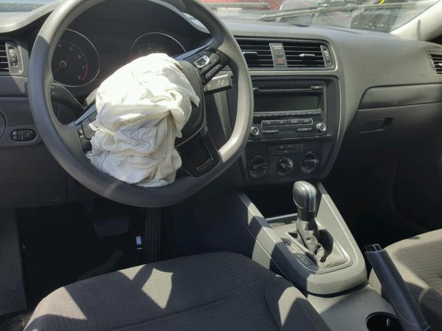 3VW2K7AJ2FM327408 - 2015 VOLKSWAGEN JETTA BASE BLACK photo 9