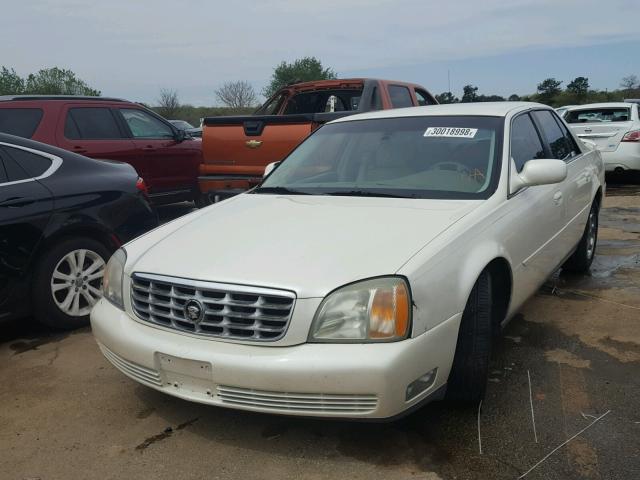 1G6KE57Y81U106759 - 2001 CADILLAC DEVILLE DH WHITE photo 2