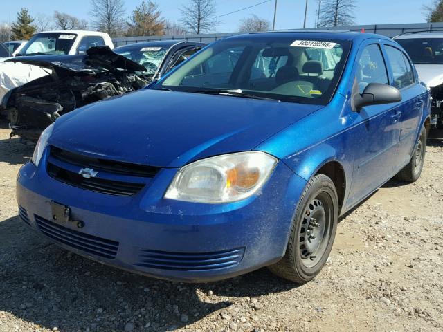 1G1AK52F657581024 - 2005 CHEVROLET COBALT BLUE photo 2