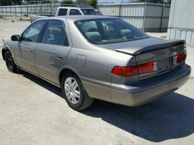 4T1BG22K31U031196 - 2001 TOYOTA CAMRY CE TAN photo 3