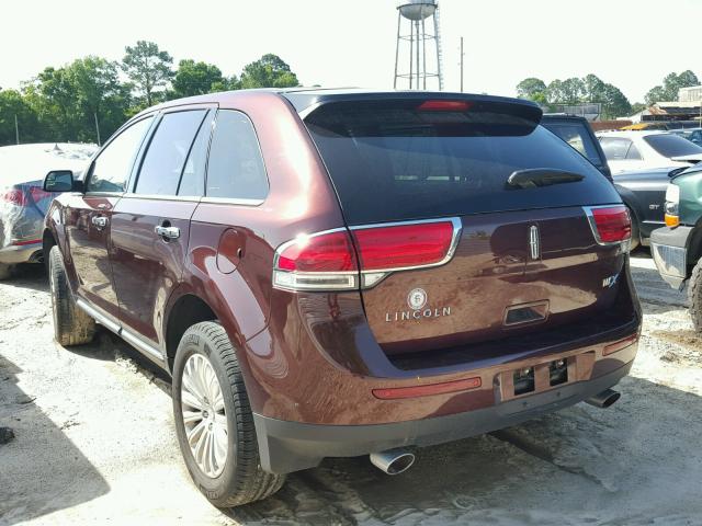 2LMDJ6JK4CBL11693 - 2012 LINCOLN MKX MAROON photo 3